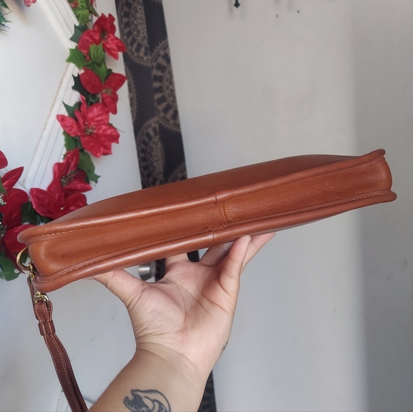 Vintage Coach British Tan Standard Clutch 5140 🤎 READ